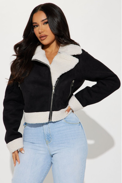 Шкіряна мото-куртка з овчини