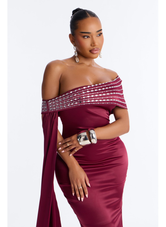 Атласна Сукня Максі 'Dream Moment'